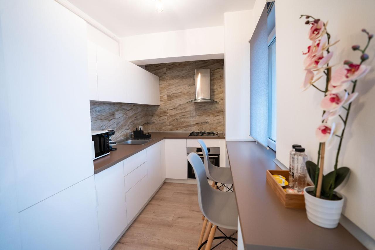 Rcity Apartament 14 บูคาเรสต์ ภายนอก รูปภาพ